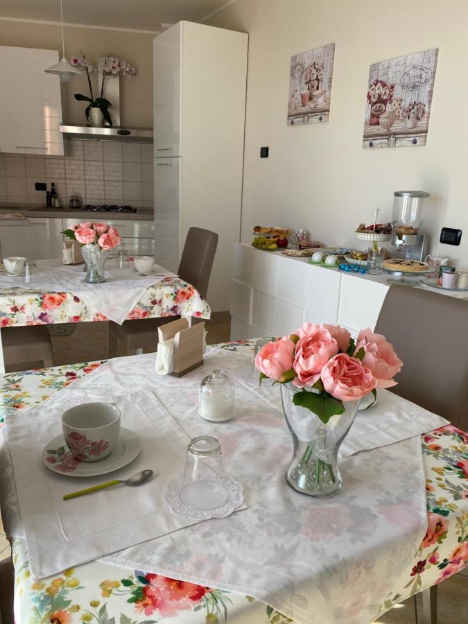 B&B Come A Casa ชิตตา ซานตันเจโล ภายนอก รูปภาพ